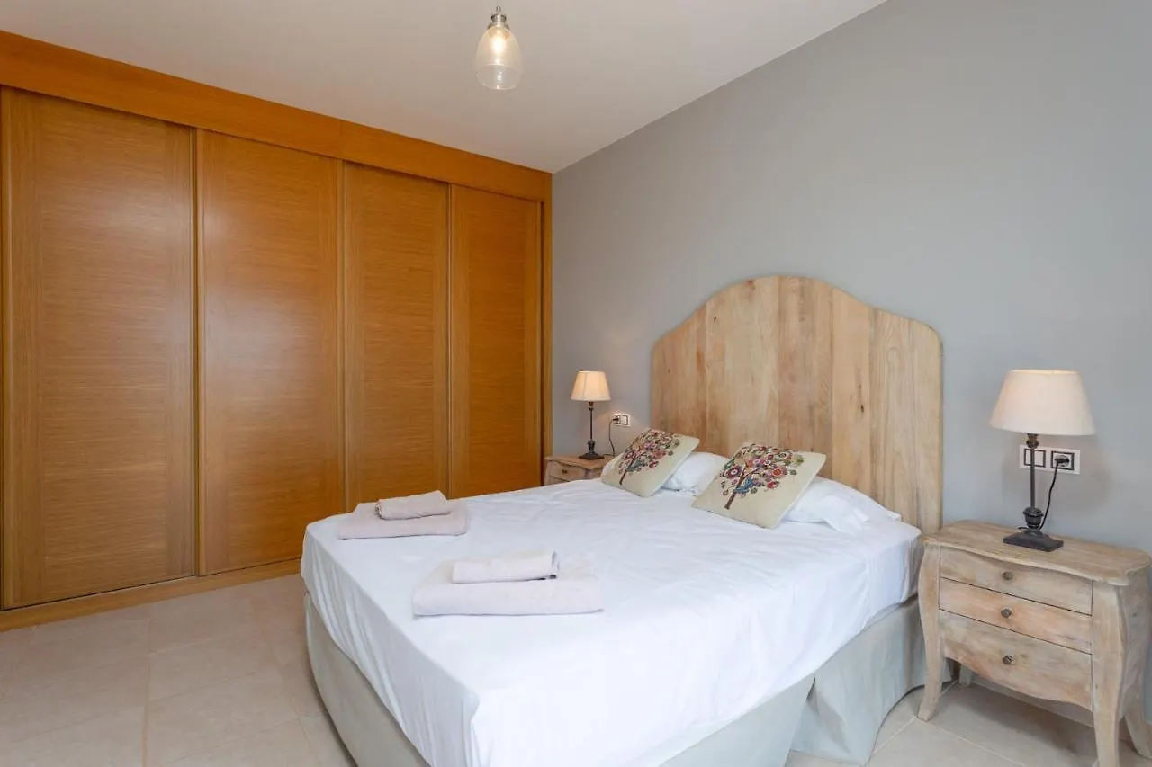 أنتيغوا Villa Oceano 0*,